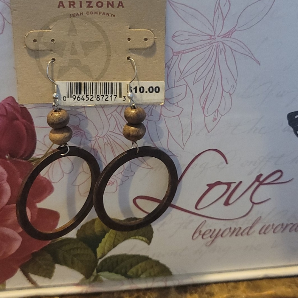 Wood earings